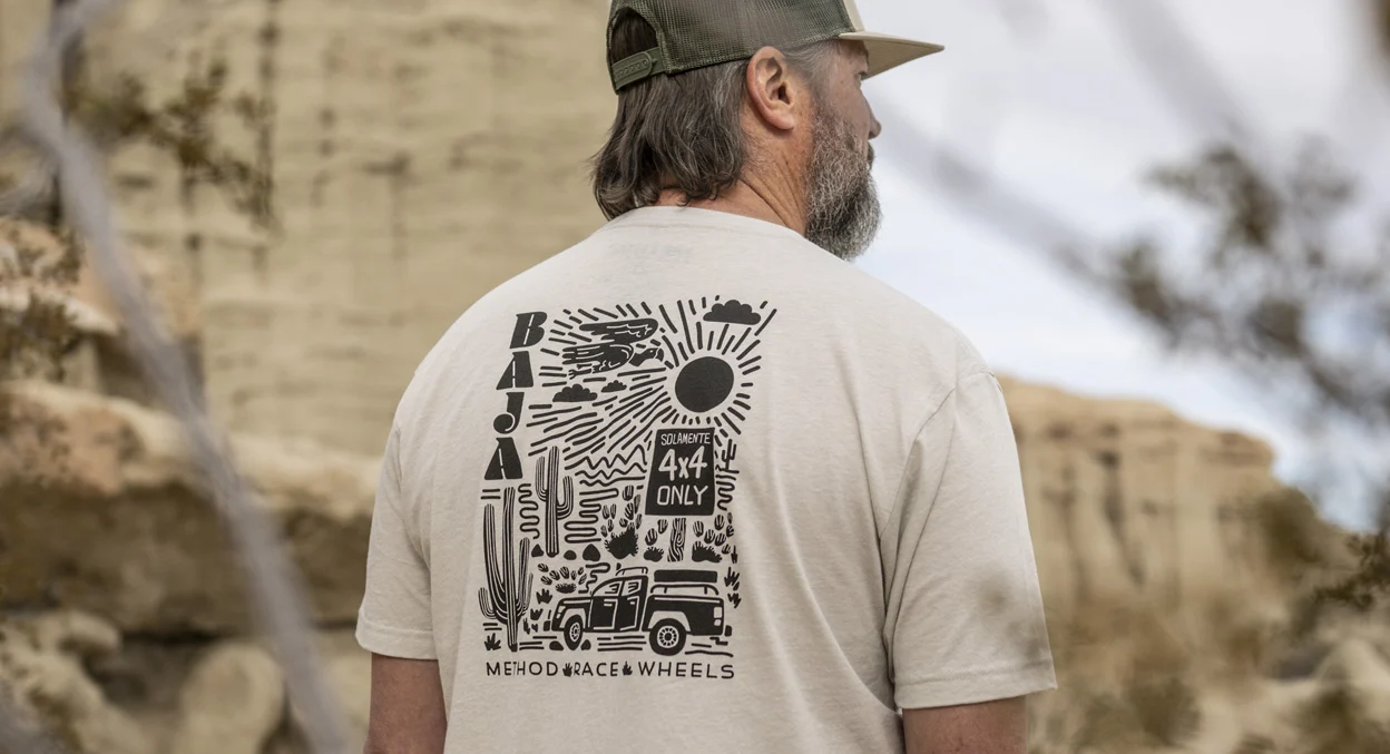 METHOD BAJA ADVENTURE TEE SAND