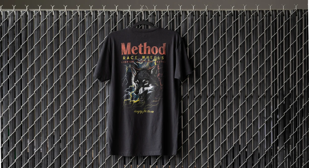 METHOD LONE WOLF TEE BLACK