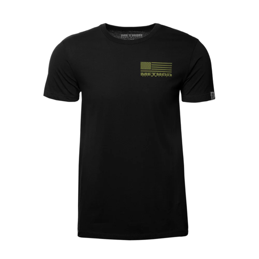 METHOD OLIVE FLAG TEE BLACK